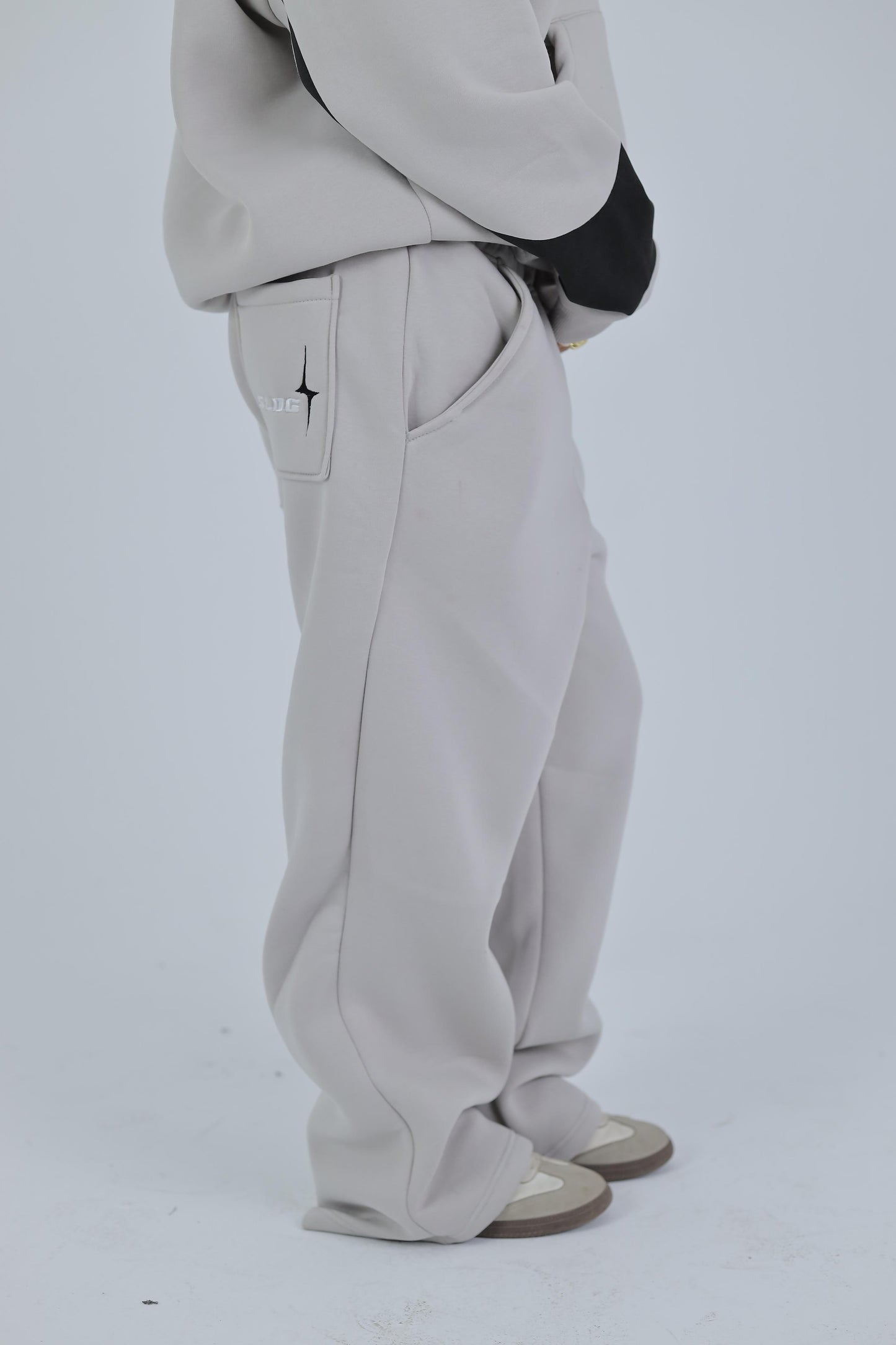 GREY SLDG PANTS